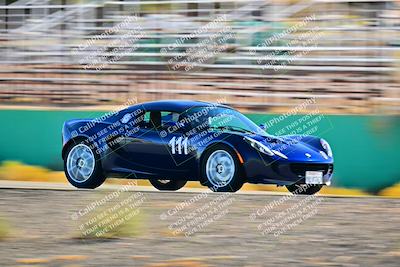 media/Oct-18-2025-Extreme Speed (Sat) [[d6d7e1fef1]]/Group 5/Session 3 (Turn 1)/